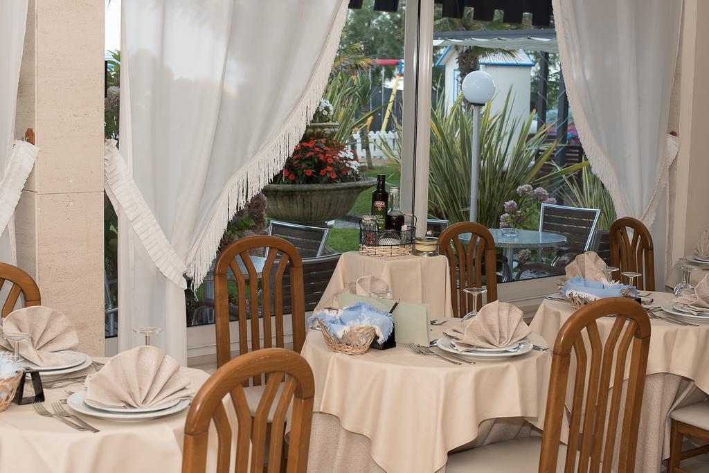 Hotel Conchiglia Lido di Jesolo Exterior foto